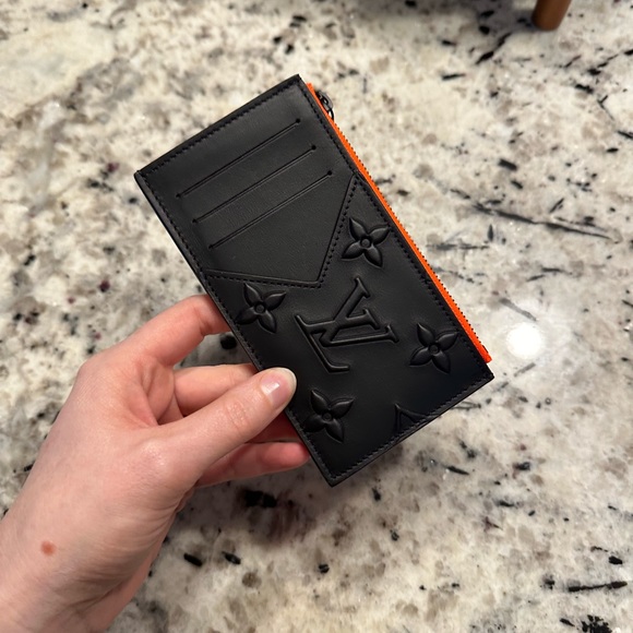 Louis Vuitton Coin Card Holder Monogram - Picture 2 of 4